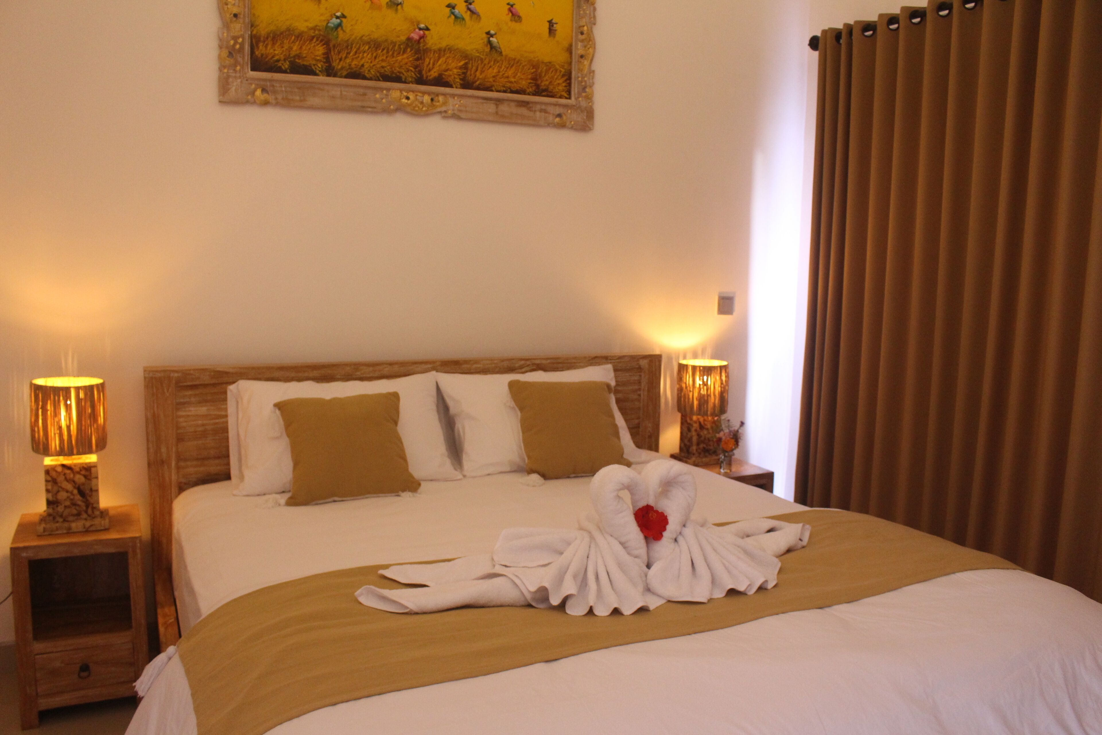 2 bedrooms, bed sheets