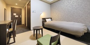 Deluxe Single Room with Shower, Non Smoking | 1 bedroom, free WiFi, bed sheets