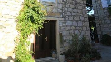 House, Smoking | 3 bedrooms