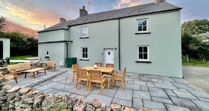 Style House Luxury Cottage