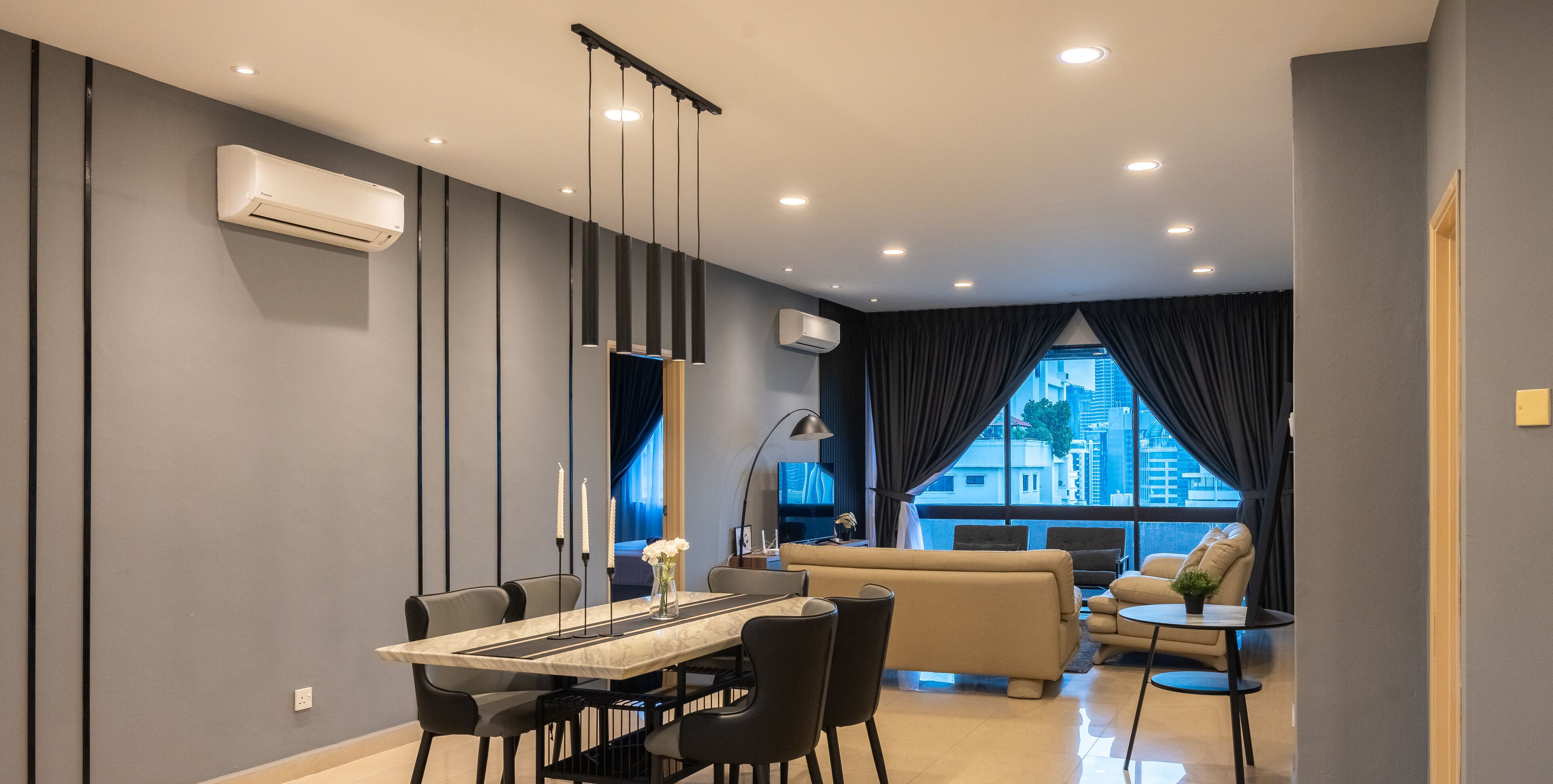 Grand appartement | Woonruimte | Flatscreentelevisie