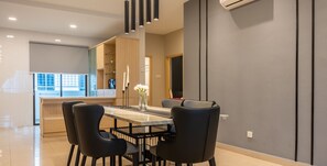 Grand Apartment | In-room dining - Angkasa Impian 1 at Bukit Bintang (Kuala Lumpur)