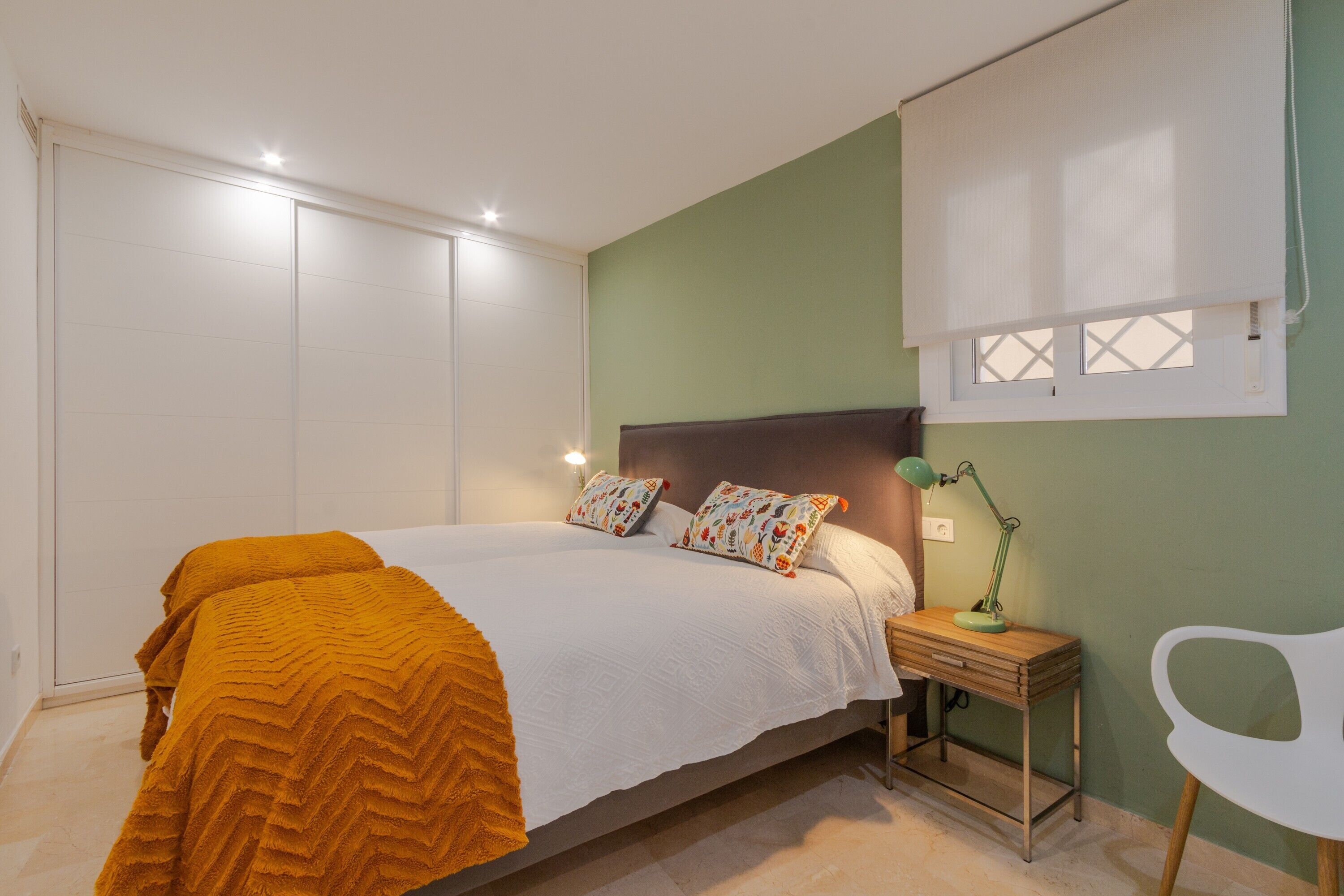 2 sovrum, strykjärn/strykbräda, gratis wi-fi och sängkläder