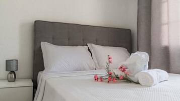 2 habitaciones, tabla de planchar con plancha y wifi gratis