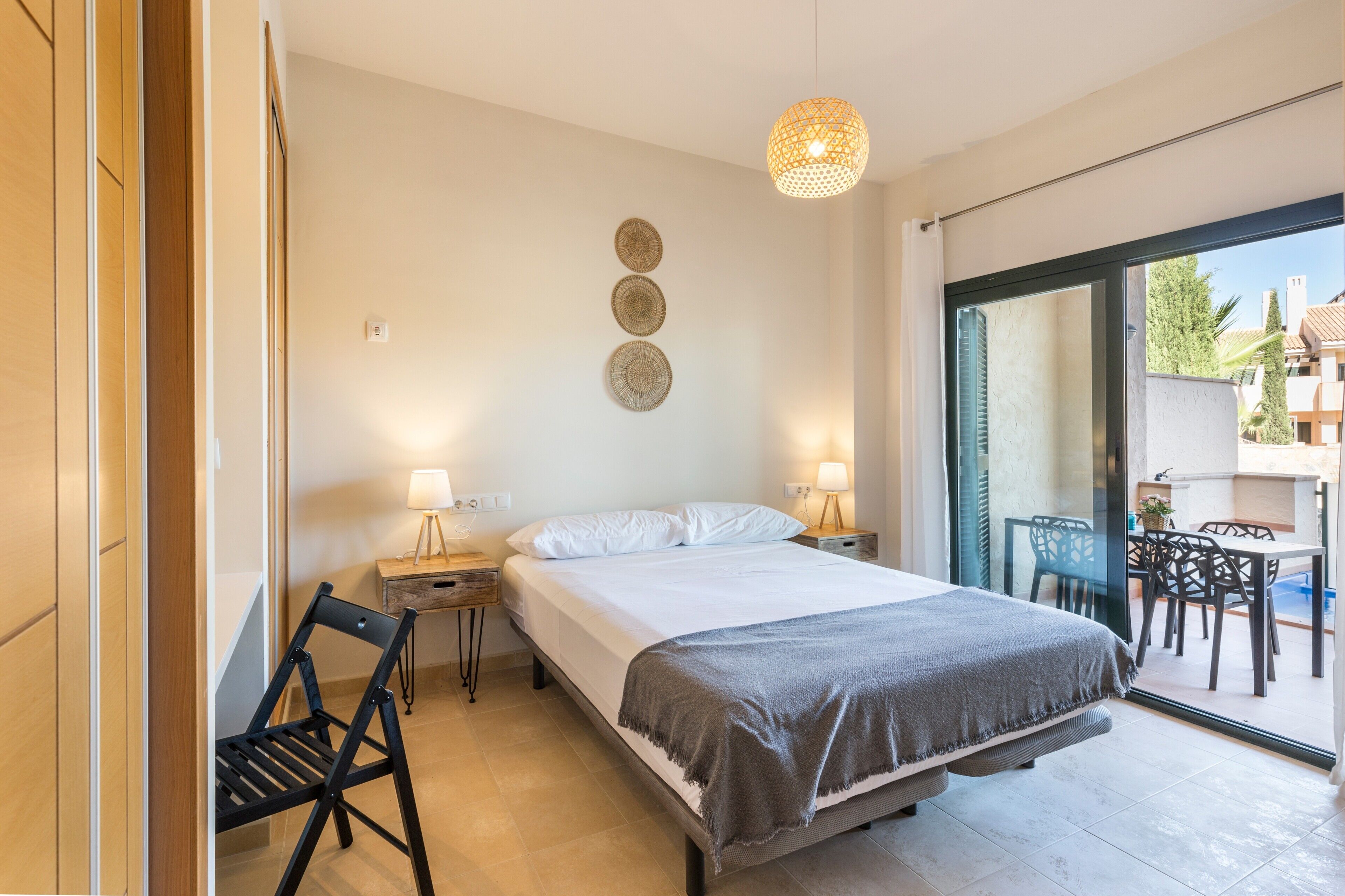 2 habitaciones, wifi gratis y ropa de cama 