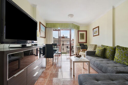 Holiday Apartment "Mar Y Sol Salinetas" with Balcony and Garage