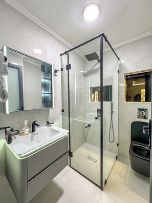 Towels, soap, shampoo - El-wifaq - Appartement Standing (Agadir)