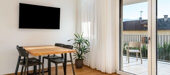 Appartement "Karin - Gala" met Gedeeld Terras & WiFi