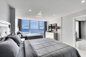 1 chambre, fer et planche à repasser, Wi-Fi gratuit, draps fournis