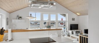 "Yvette" - 150m from the sea by Interhome