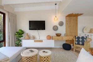 Villa Supérieure, 4 chambres, vue fleuve | Coin séjour