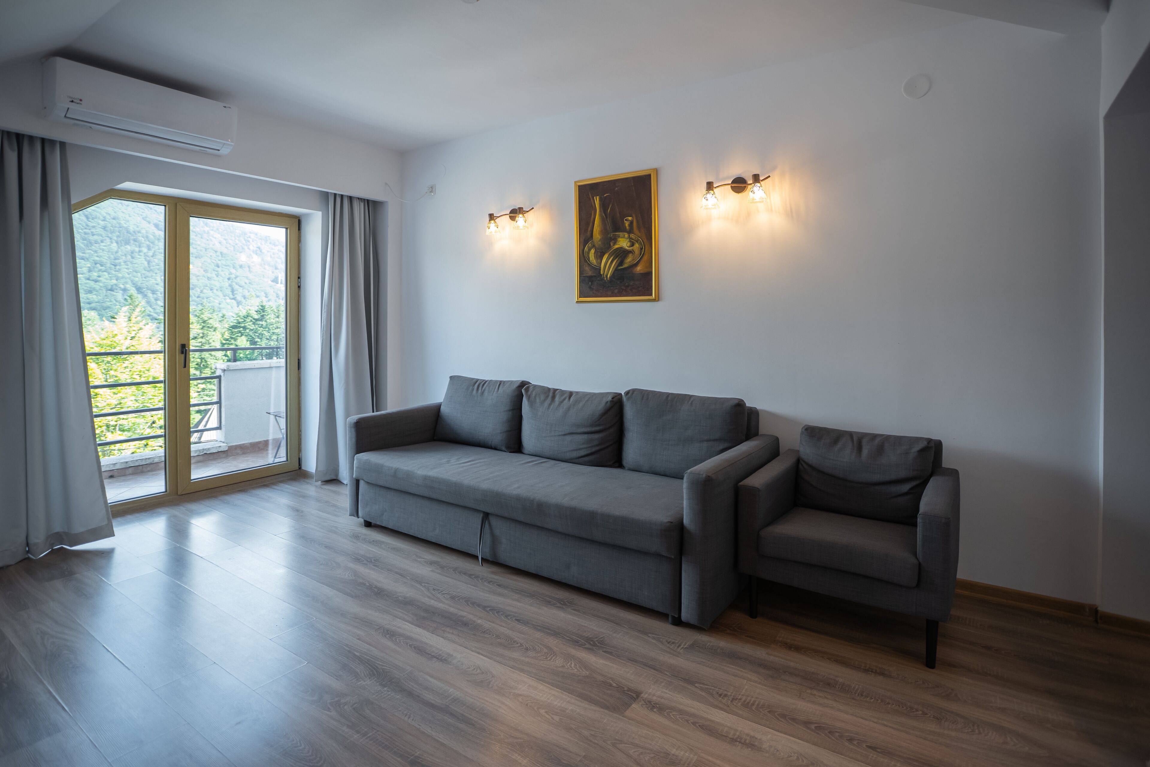 頂級套房 | 書桌、手提電腦工作空間、免費 Wi-Fi、床單