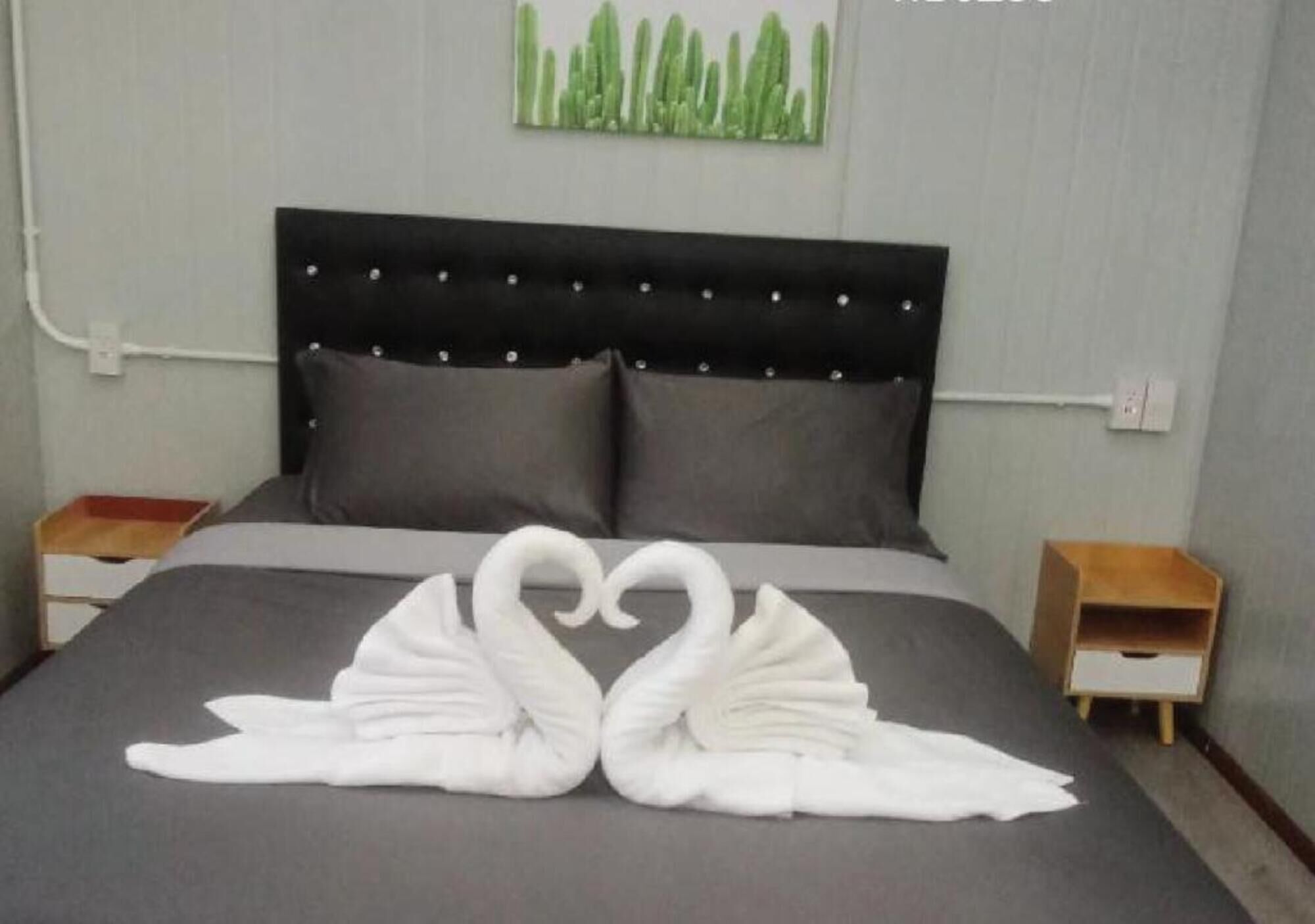 Basic Room, 1 Queen Bed | 1 bedroom