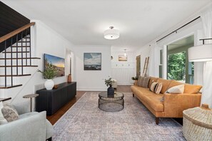 Smart TV, books, offices