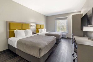 Suite, 2 Queen Beds, Non Smoking | Iron/ironing board, free WiFi - Quality Inn & Suites Joelton - Nashville (Joelton)