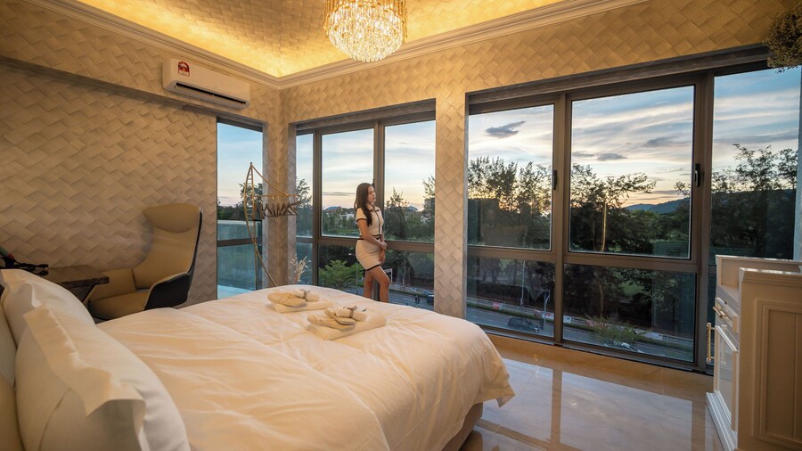 Ritz Residence @ Imago Mall Loft B