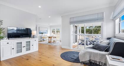 MONTAUK HOUSE - THE VINTAGE HOLIDAY HOUSES