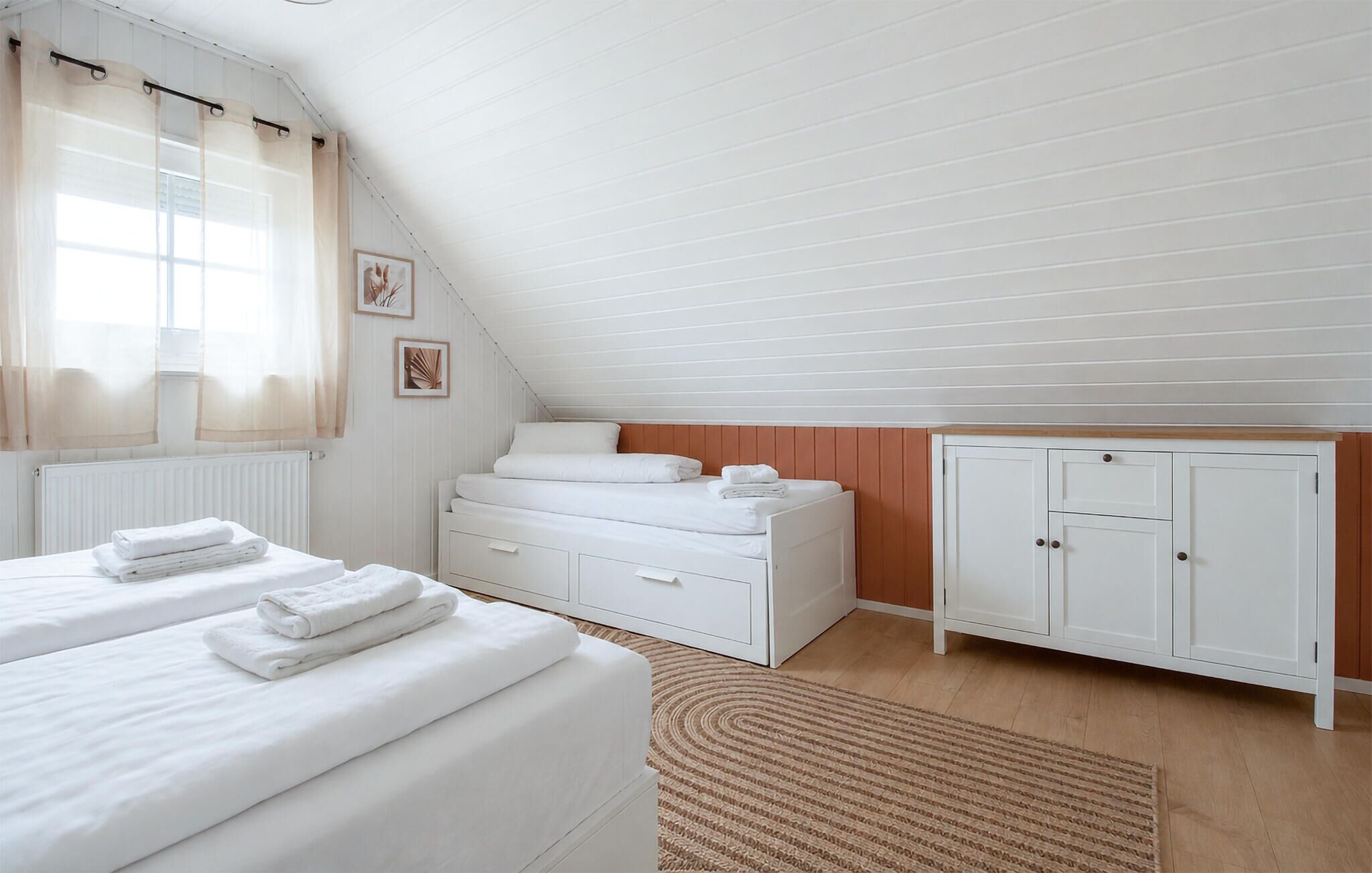 3 soverom, reiseseng for barn og wi-fi (inkludert)