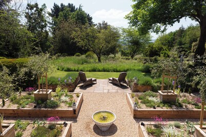 Nest Stay - Two Luxurious Properties Rented Together