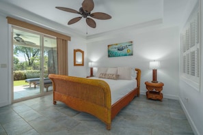 4 bedrooms, desk, iron/ironing board, travel cot