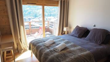 6 chambres, lit parapluie, Wi-Fi, draps fournis