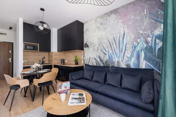 TV - Rakowicka 22D | Beautiful Apartment | Parking (Kraków)