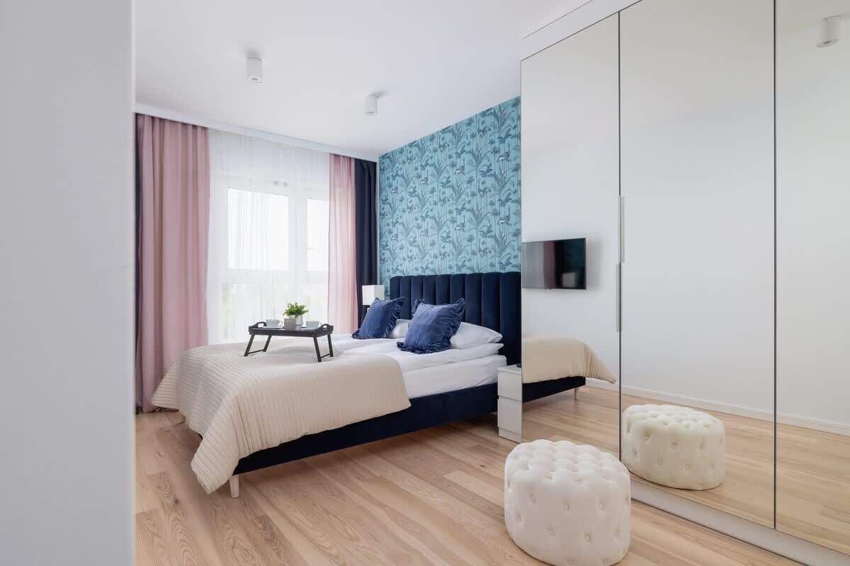 2 makuuhuonetta, työpöytä, silitysrauta/-lauta, Wi-Fi