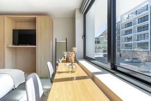 1 chambre, fer et planche à repasser, Wi-Fi, literie fournie