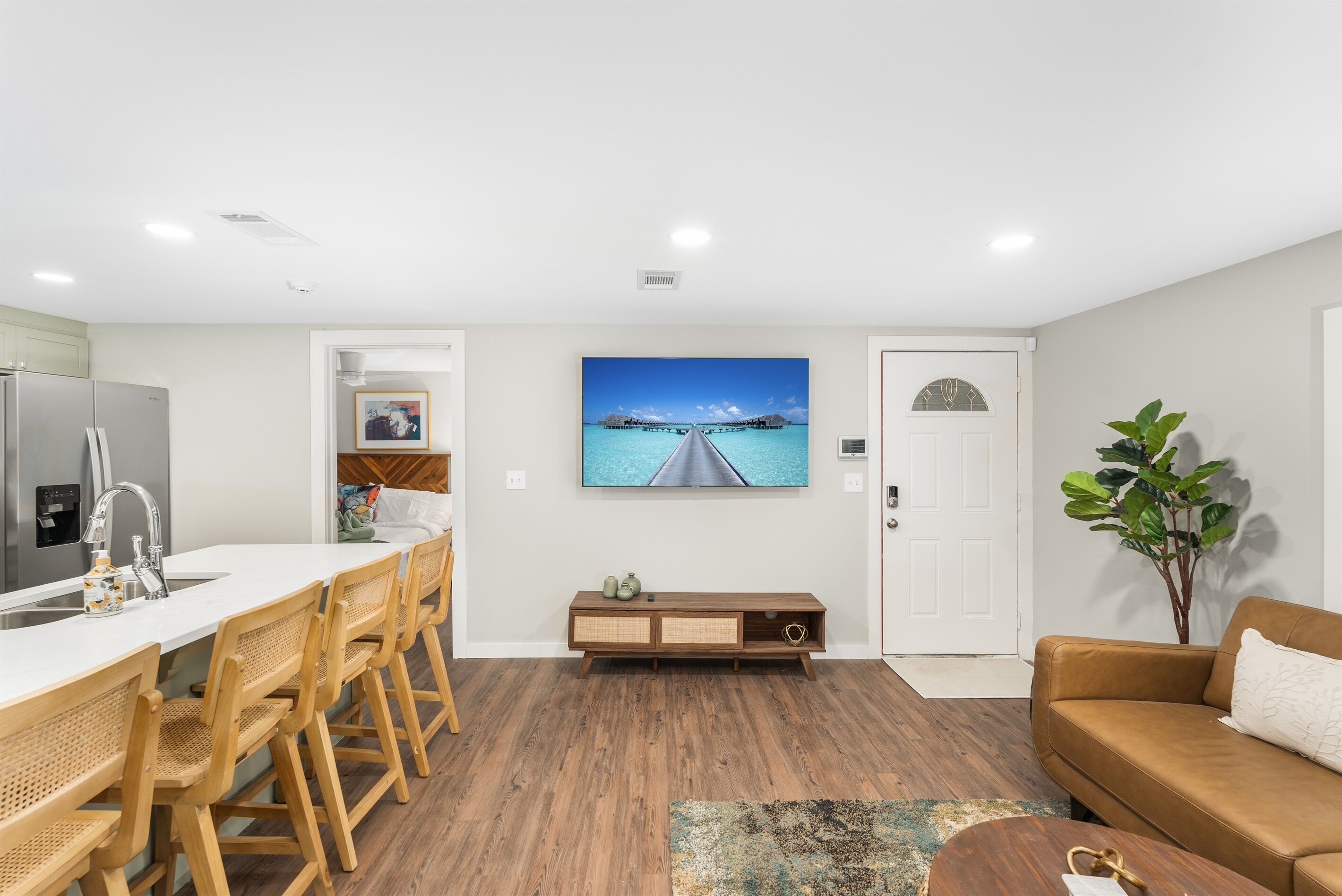 Modern Oasis | 500 Feet to MSU | Fire Pit & Grill