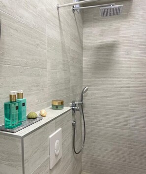 Apartamento | Banheiro | Toalhas de banho 