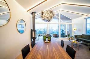 Exclusive Villa | Private kitchen | Electric kettle - Tromsø Luxury Villa By First (Tromsø)
