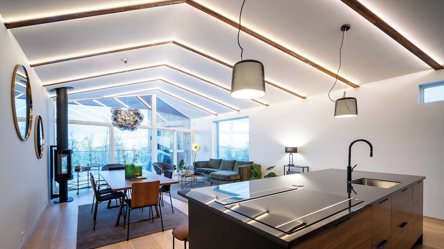 Enter Tromsø Luxury Villa
