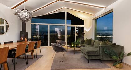 Enter Tromsø Luxury Villa