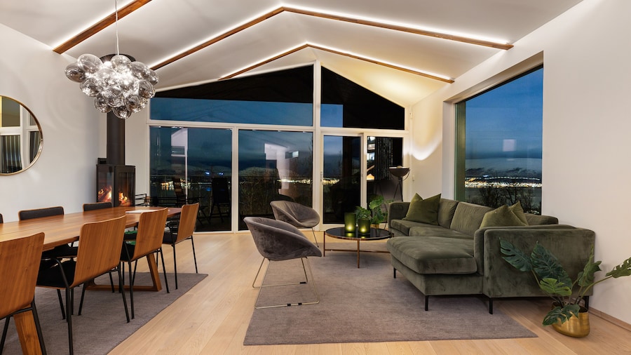 Enter Tromsø Luxury Villa