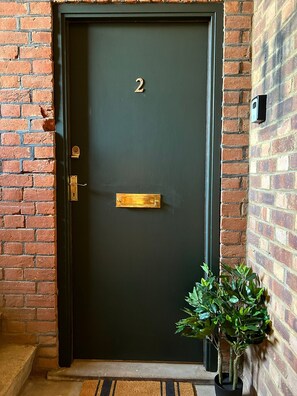 Interior - Sea View Apartment 50m From the Beach in the Lovely Seaside Town of Felixstowe (Felixstowe)