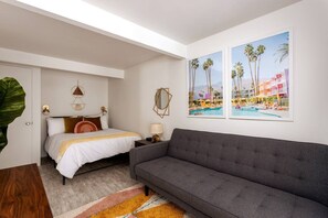 4 bedrooms, Internet - Mid-century Gem w Secret 4th Bedroom Near Downtown (Palm Springs)