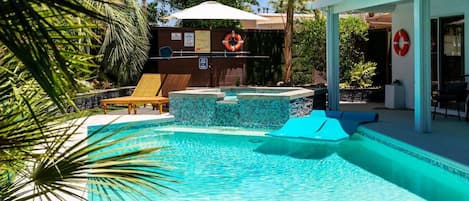 House | 4 bedrooms, Internet