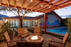 Casa | 3 camere, una scrivania, Internet