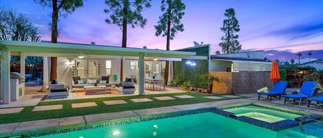 3 bedrooms, Internet