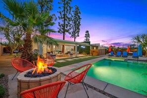 3 bedrooms, Internet - Casita Cerritos - NEW - Luxurious Modern Retreat in Palm Springs (Palm Springs)