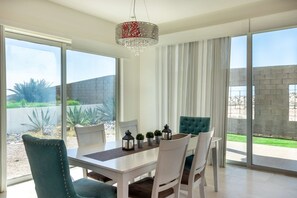 House | 4 bedrooms - Hidden Gem Villa With Serene Beach Pool Access (Puerto Peñasco)