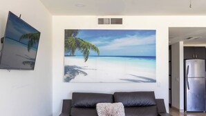 House - Find Peace at a Modern Ground Floor Condo (Puerto Peñasco)
