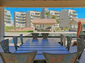 House | 2 bedrooms - Modern Ocean View Condo With Pools Gym (Puerto Peñasco)