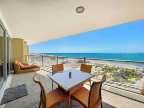 2 bedrooms, Internet - Stylish Condo With Serene Beach Infinity Pool (Puerto Peñasco)
