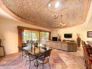 House | 3 bedrooms - Stunning Villa at Sandy Beach With Beach (Puerto Peñasco)