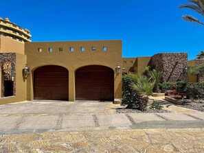 House | 3 bedrooms - Stunning Villa at Sandy Beach With Beach (Puerto Peñasco)