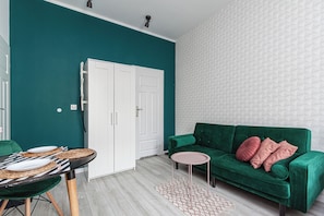Comfort Studio | Individually decorated, individually furnished, blackout curtains - Sydonia Apartments (Szczecin)