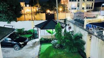 Enceinte de lâhĂ©bergement