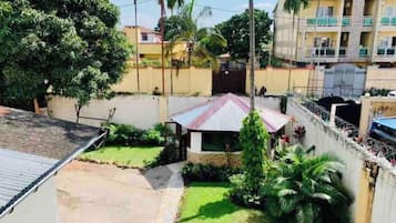 Enceinte de lâhĂ©bergement