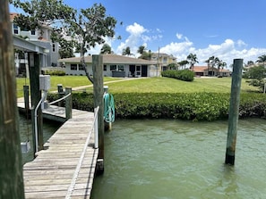 Property grounds - Serene Bayfront Stay - Dock, Hot Tub, Close to Beach (Bonita Springs)